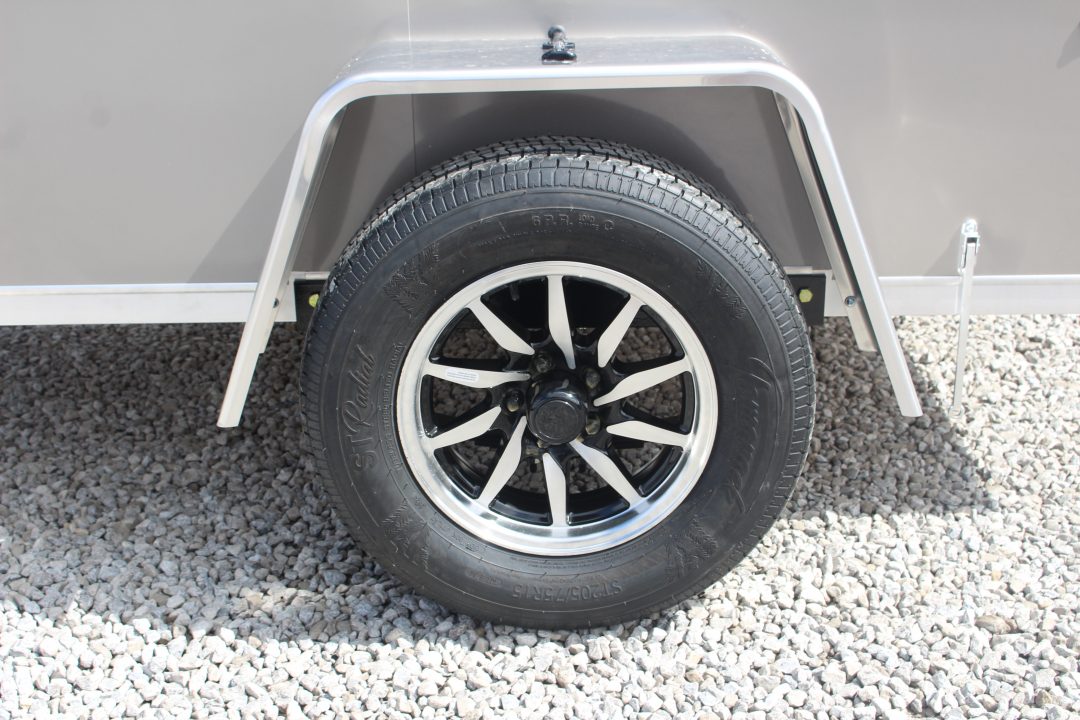 New 2026 NEO Trailers NAV 5' x 8' Aluminum Enclosed Cargo Trailer - Double Rear Door - 6' INTERIOR HEIGHT - 2500# GVW