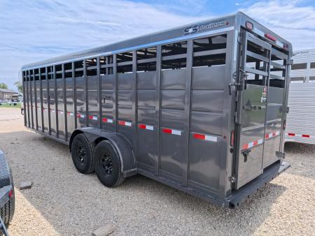 New 2027 S&S Manufacturing 6'8" x 6'6" x 24' Gooseneck Livestock with 7K Spring Axles, 14K GVWR, Extra Center Gate, Rubber Bumper and Spare Tire