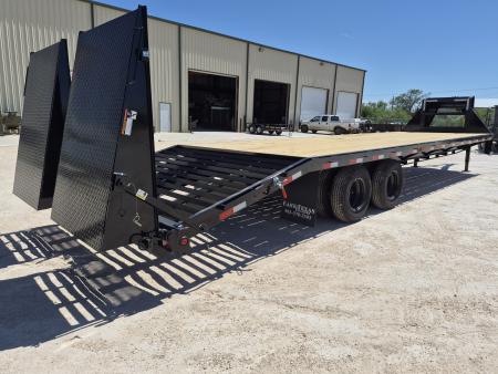 New 2026 East Texas Trailers 32' Gooseneck w/ Macho Ramps