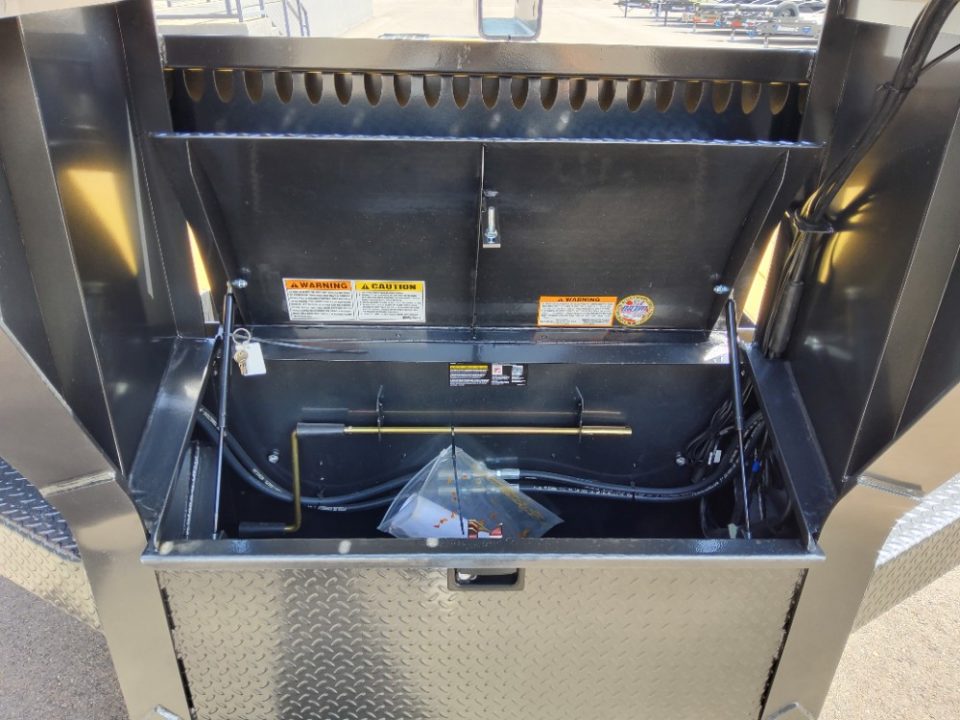 New 2026 Diamond C Trailers FMAX212HDT Flatbed Trailer