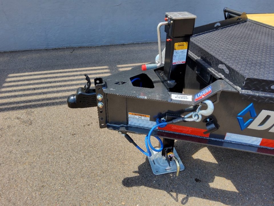 New 2026 Diamond C Trailers DEC207 Equipment Trailer