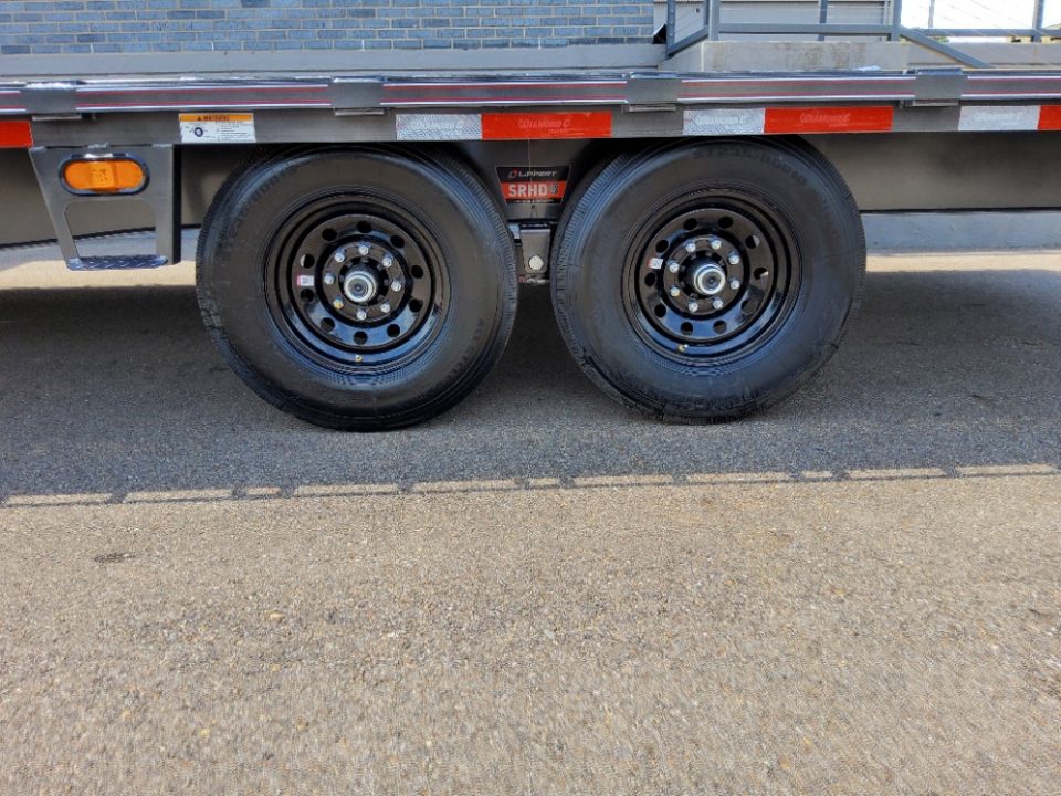 New 2026 Diamond C Trailers DEC207 Equipment Trailer