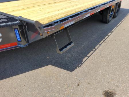 New 2026 Diamond C Trailers DEC207 Equipment Trailer