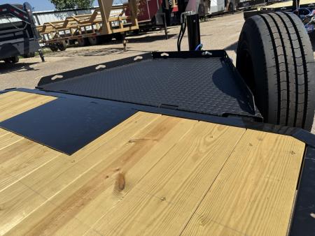 New 2026 Diamond C Trailers HXD210 22X102 Tilt Trailer