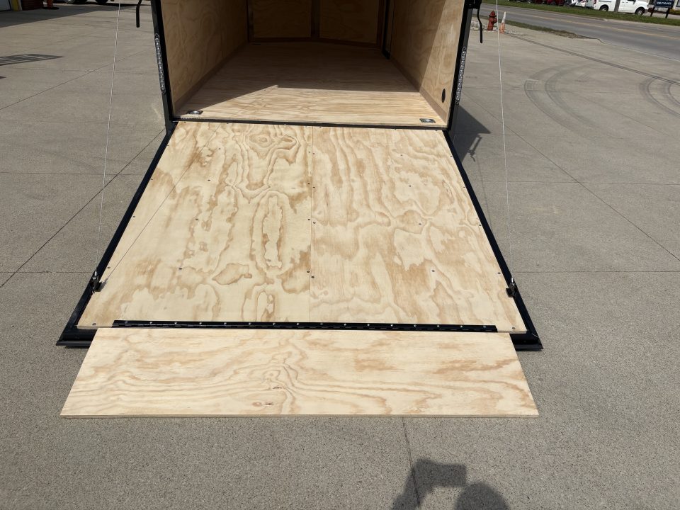 New 2026 United Trailers UJ 7'X16' WEDGE NOSE RAMP DOOR Cargo / Enclosed Trailer