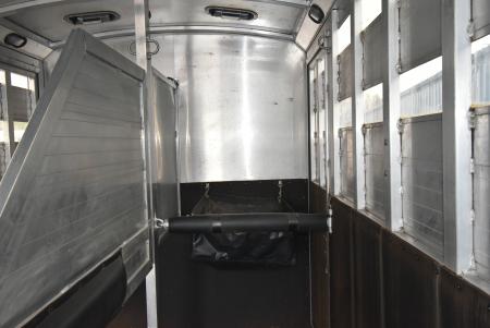 Used 2006 Integrity Stock/ straight load Stock / Stock Combo Trailer
