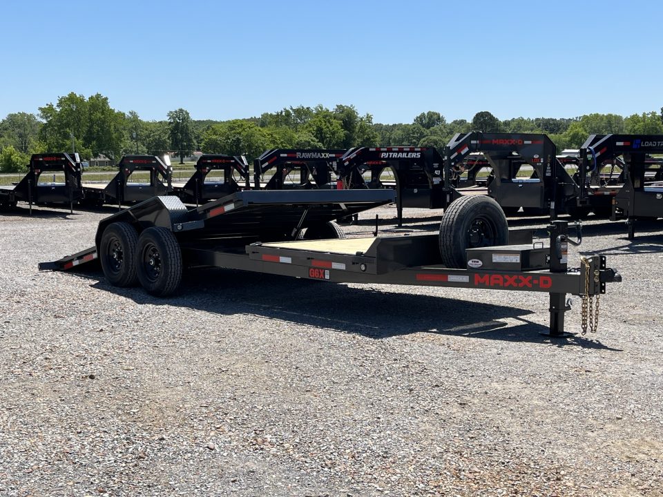 New 2027 MAXXD 22' x 83" 14k Tilt Equipment Trailer