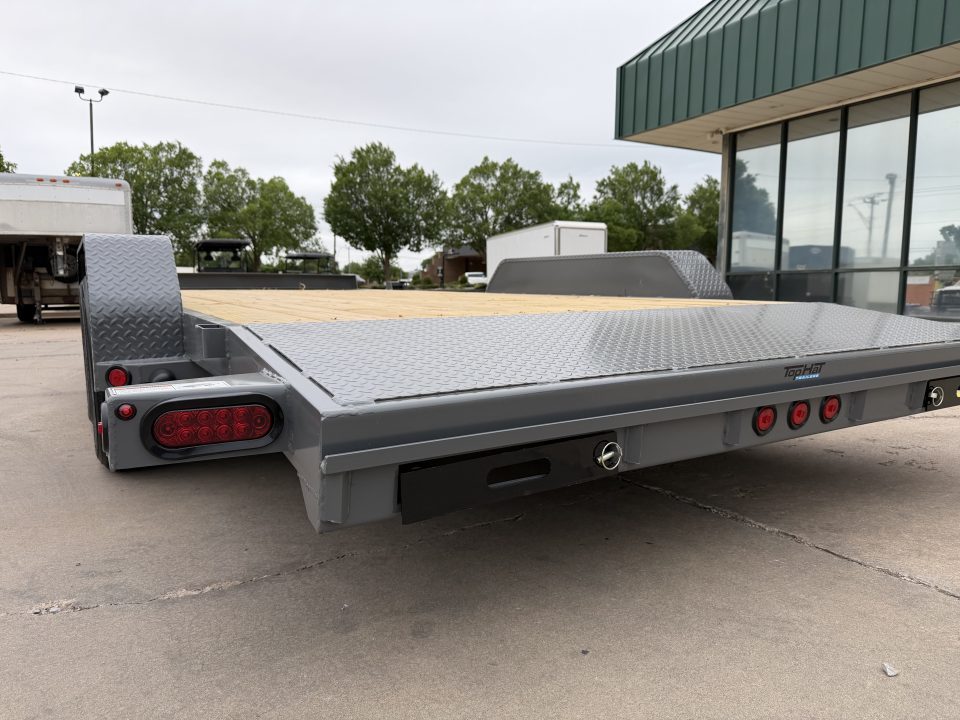 New #263702 2026 TOP HAT DC07 18 X 83 TANDEM AXLE 7K WOOD FLOOR CAR HAULER