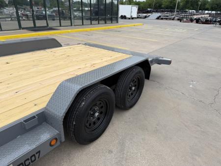 New #263702 2026 TOP HAT DC07 18 X 83 TANDEM AXLE 7K WOOD FLOOR CAR HAULER