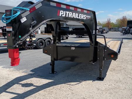New 2026 PJ Trailers LD302