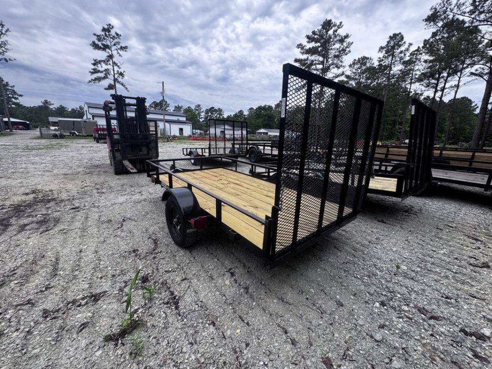 New 2026 Superior Manufacturing 5X10 SA L-IRON STANDARD Utility Trailer