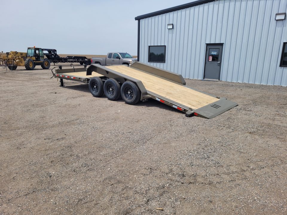 New 2026 Load Trail 83"x24' BP Triple Axle Tilt Trailer