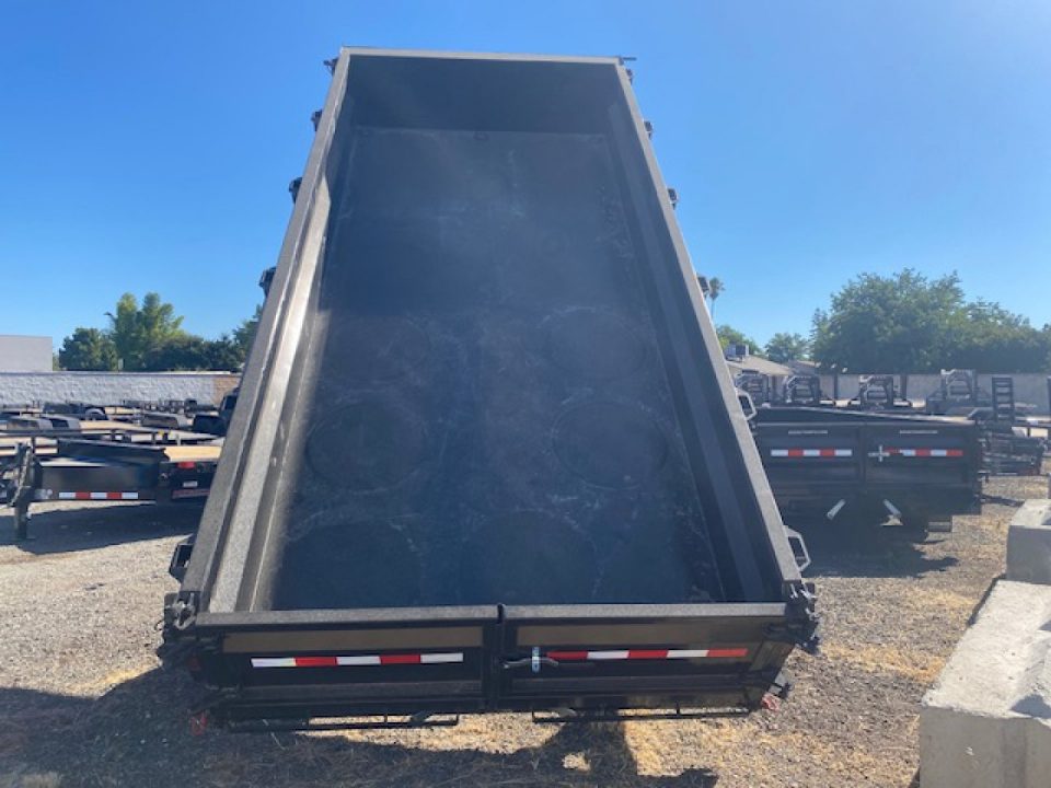 New 2025 Midsota 82 x 16 Versa Dump 15.4K BP Scissor Dump Trailer