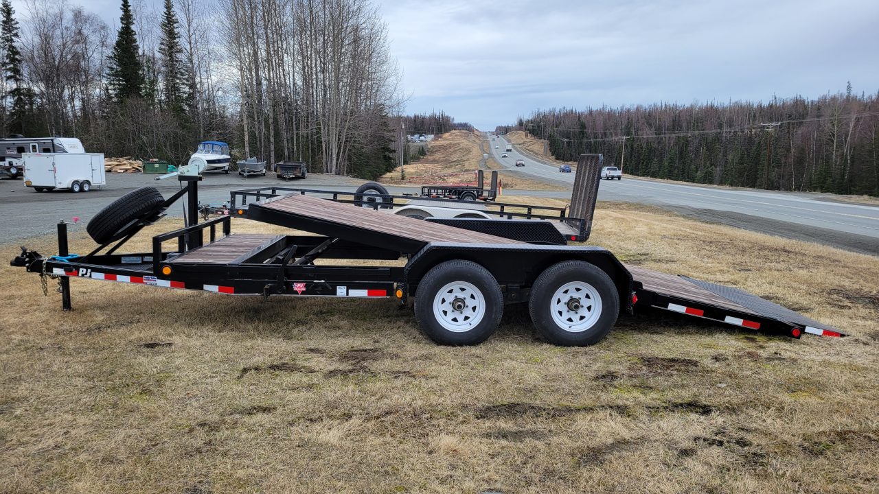 Used 2018 PJ Trailers T5 Tilt Trailer