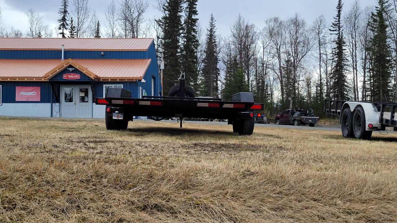 Used 2018 PJ Trailers T5 Tilt Trailer