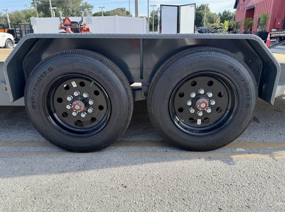 New 2026 Sure-Trac 82x20 16K Equipment Trailer