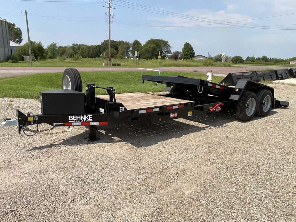 New 2027 Behnke TBCT2216ET Equipment Trailer