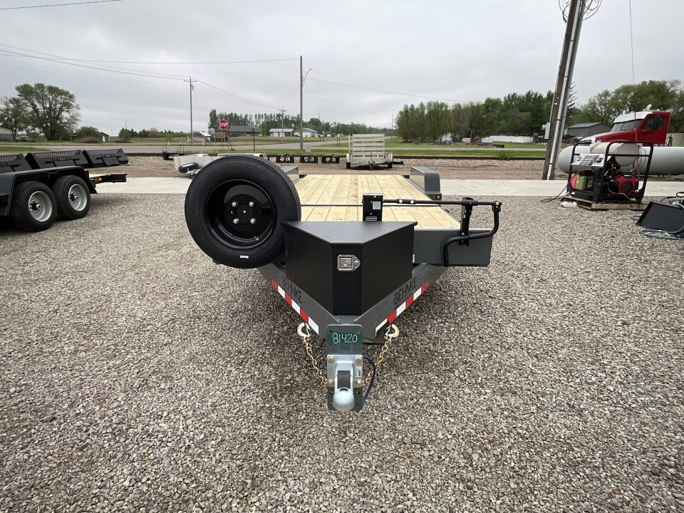 New 2027 Behnke TBCT2216ET Equipment Trailer