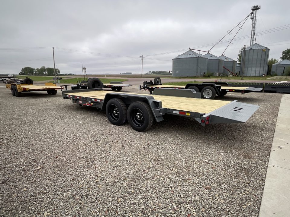 New 2027 Behnke TBCT2216ET Equipment Trailer