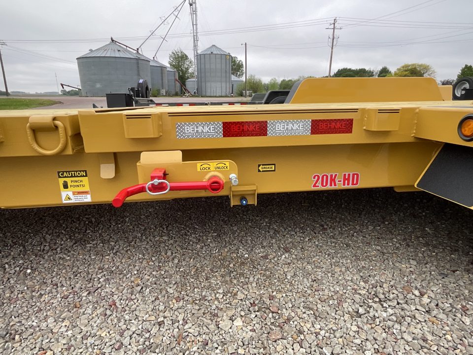New 2027 Behnke TBTC2220ET-10K Equipment Trailer