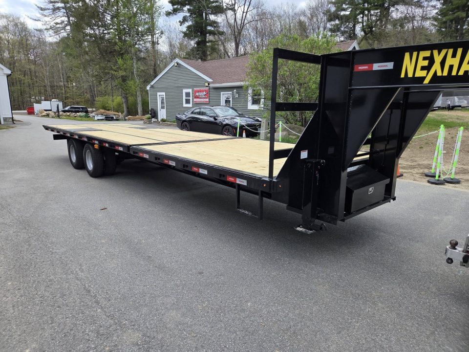 New 2026 Nexhaul 102X30 GOOSENECK TILT EQUIPMNET TRAILER 22,500LB GVWR Equipment Trailer