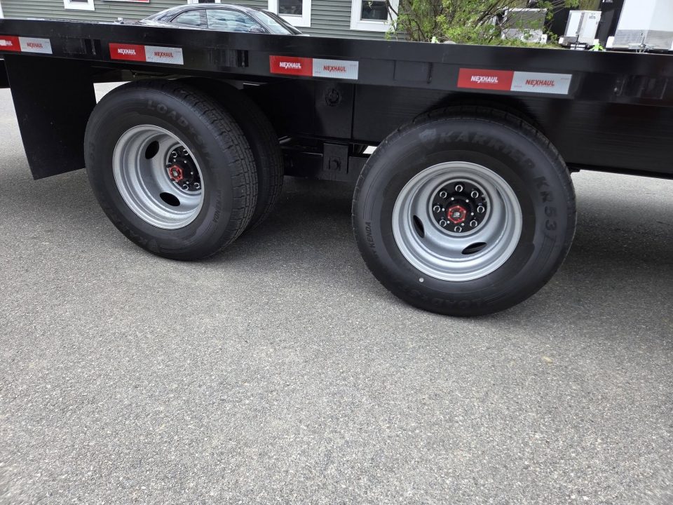 New 2026 Nexhaul 102X30 GOOSENECK TILT EQUIPMNET TRAILER 22,500LB GVWR Equipment Trailer