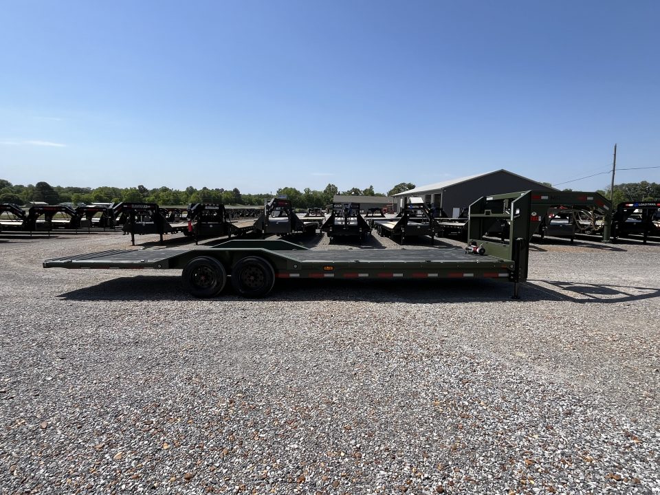 New 2027 MAXXD 102" X 28' 18K Gooseneck Power Tilt Trailer