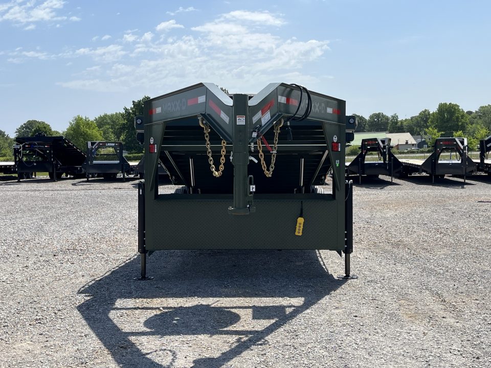 New 2027 MAXXD 102" X 28' 18K Gooseneck Power Tilt Trailer