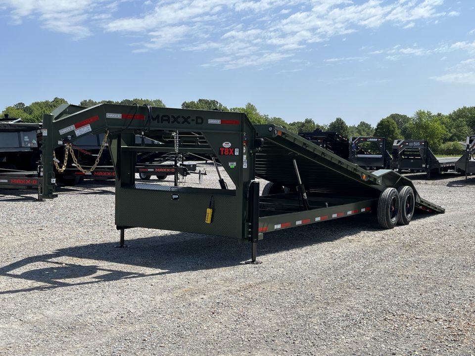 New 2027 MAXXD 102" X 28' 18K Gooseneck Power Tilt Trailer