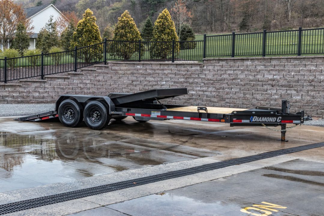 New Diamond C 22' Hydraulic Dampening Tilt (HDT 207)