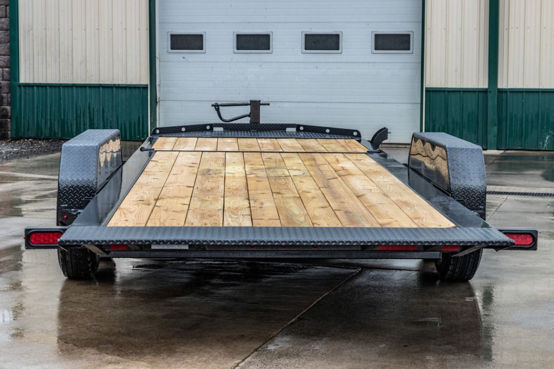 New Diamond C 22' Hydraulic Dampening Tilt (HDT 207)