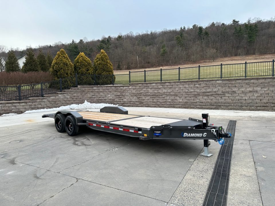 New Diamond C 22' Hydraulic Dampening Tilt (HDT 208)