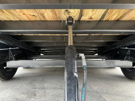 New Diamond C 22' Hydraulic Dampening Tilt (HDT 208)