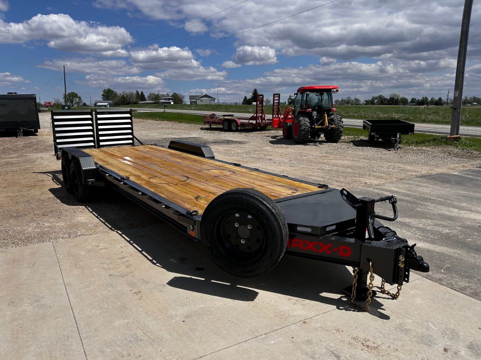 New 2027 MAXXD EHX 83"X24' 8K AXLES 16K GVWR I-BEAM FRAME MAXXD OUT RAMPS Equipment Trailer