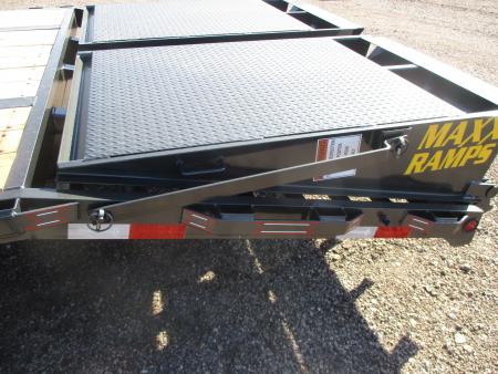 New 2026 Diamond T Flatbed Trailer
