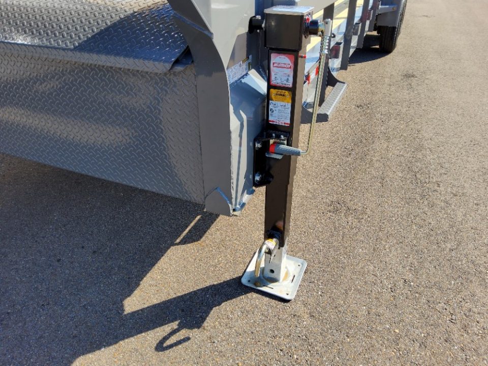 New 2026 Diamond C Trailers LPX208-GN Equipment Trailer