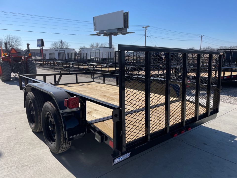 New 2026 DAVIIDSON 77X12 (2) TANDEM 3500lb AXLES, ANGLE TOP DOVETAIL 36"GATE UTILITY TRAILER