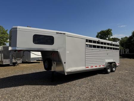 New 2027 Trails West Hotshot GN 21' w/Straight Tack Pkg Horse Trailer