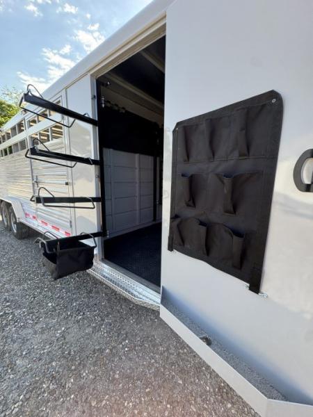 New 2027 Trails West Hotshot GN 21' w/Straight Tack Pkg Horse Trailer