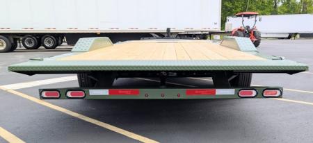 New HXD-210-24' Power Tilt 102" Wide: 23K (GVWR), Hyd Jack, Drive Over Fenders, Equipment Trailer