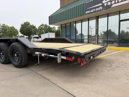 New #386371 2026 LOAD TRAIL CH 22 X 102 TANDEM AXLE 14K EQUIPMENT HAULER W/ SLIDE IN RAMPS