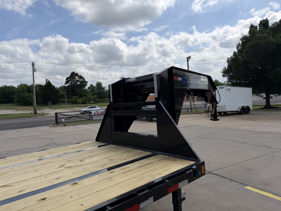 New #386148 2026 LOAD TRAIL GP 32 X 102 DUAL TANDEM LOW-PRO 20K GOOSENECK W/ MAX RAMPS