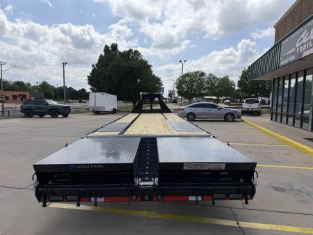 New #386148 2026 LOAD TRAIL GP 32 X 102 DUAL TANDEM LOW-PRO 20K GOOSENECK W/ MAX RAMPS