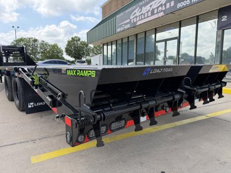 New #386148 2026 LOAD TRAIL GP 32 X 102 DUAL TANDEM LOW-PRO 20K GOOSENECK W/ MAX RAMPS