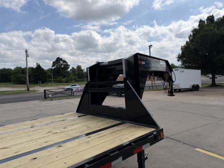 New #386148 2026 LOAD TRAIL GP 32 X 102 DUAL TANDEM LOW-PRO 20K GOOSENECK W/ MAX RAMPS