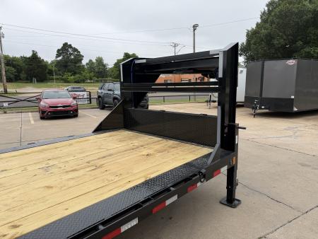 New #385826 2026 LOAD TRAIL GC 20 X 102 TANDEM AXLE 14K GOOSENECK EQUIPMENT HAULER W/ SLIDE IN RAMPS