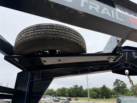 New #385826 2026 LOAD TRAIL GC 20 X 102 TANDEM AXLE 14K GOOSENECK EQUIPMENT HAULER W/ SLIDE IN RAMPS