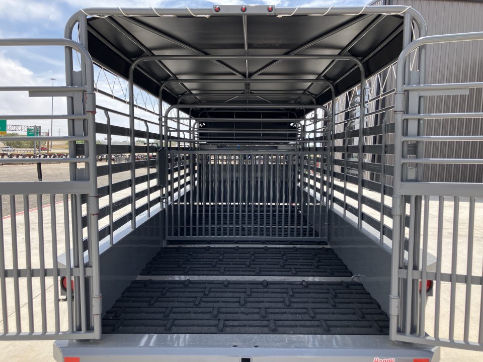 New 2026 Delco 6'8"x20' GN Bar Top Livestock Trailer - B8 Cattleman