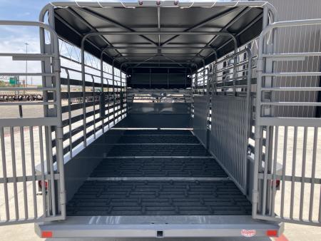 New 2026 Delco 6'8"x20' GN Bar Top Livestock Trailer - B8 Cattleman