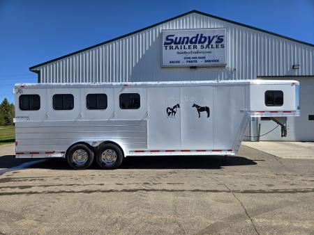 Used 2004 Kiefer Genesis X-4 Horse Trailer